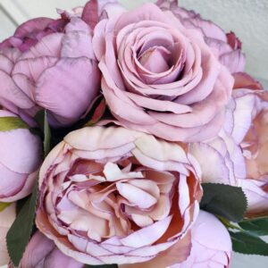 flowerbox w ceramice, bukiet fioletowe peonie premium
